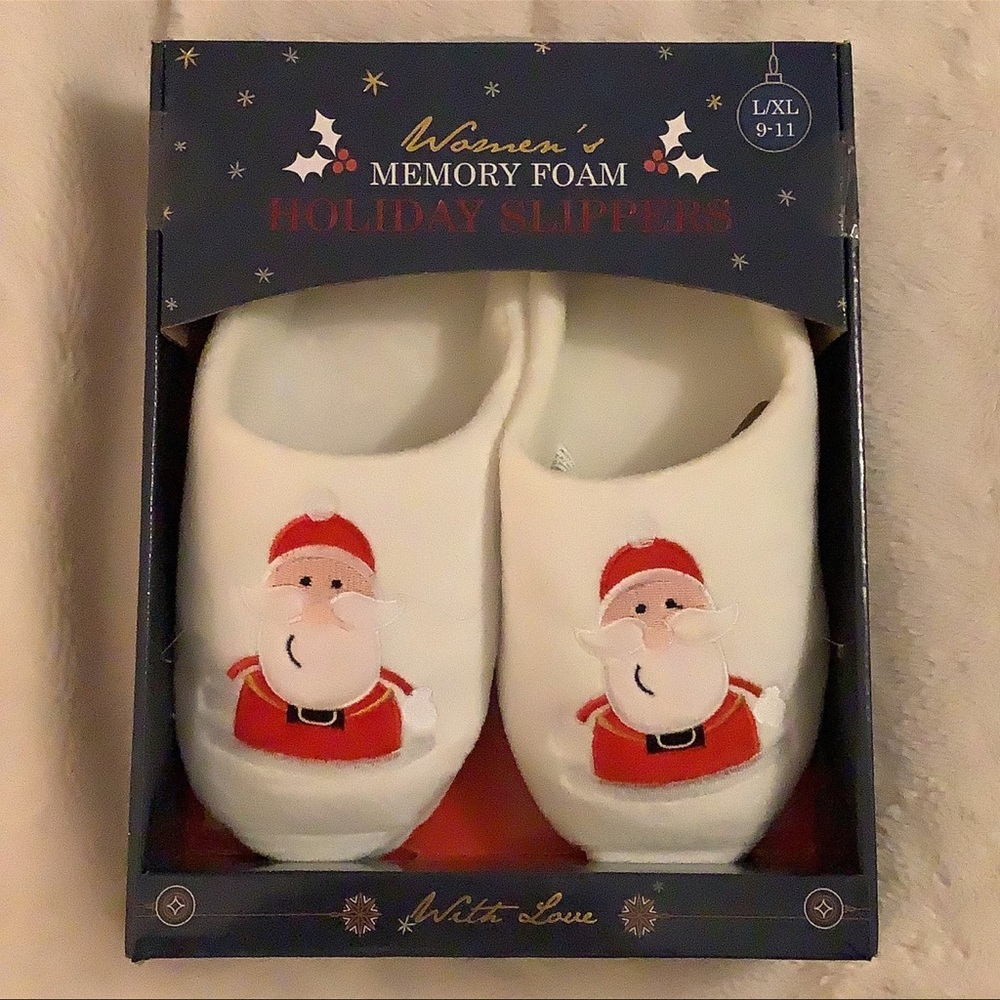 Women’s memory foam holiday winter slippers L/XL 9-11 features Santa